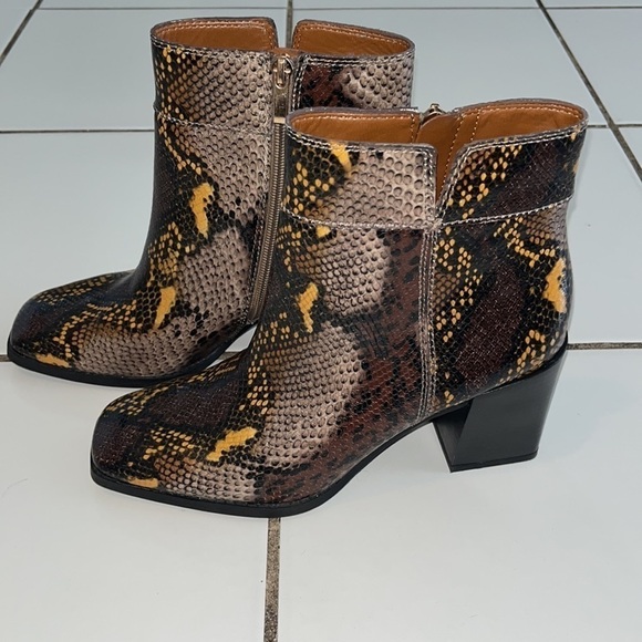 Franco Sarto Snakeskin Block Heel Square Toe Generous Bootie. - Picture 8 of 14